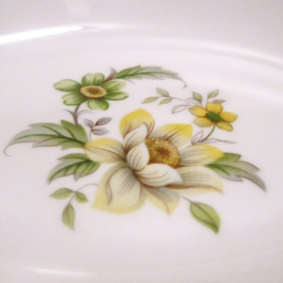 Oval Serving Bowl Royal Grafton Evesham 10" Bone China Yellow Green Flowers - Picture 2 of 5